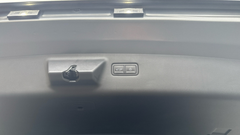 Hyundai SANTA FE 1.6 TGDi Hybrid Ultimate 5dr 4WD Auto Hybrid Estate